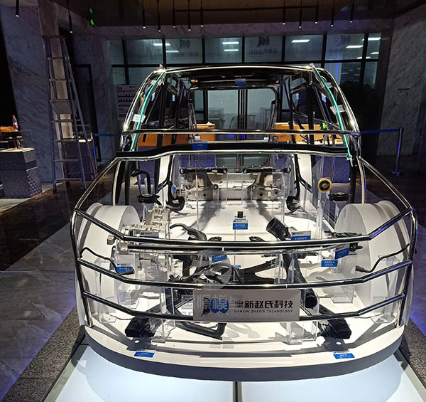 松桃透明车模型