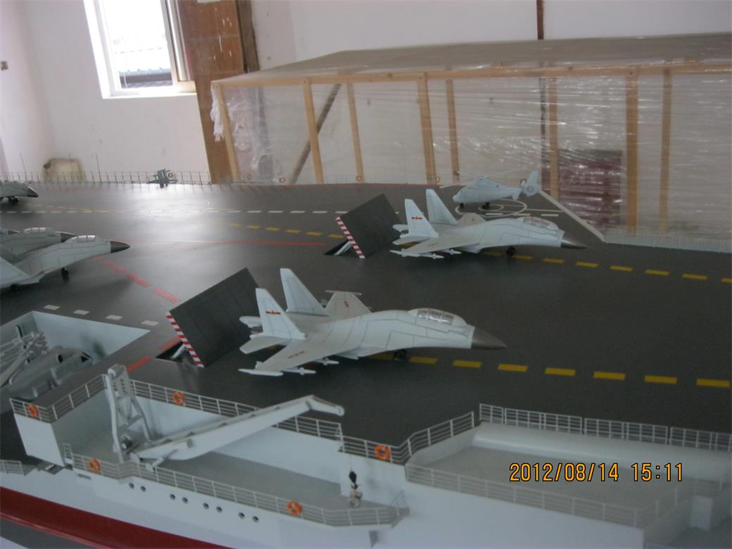 松桃辽宁舰模型